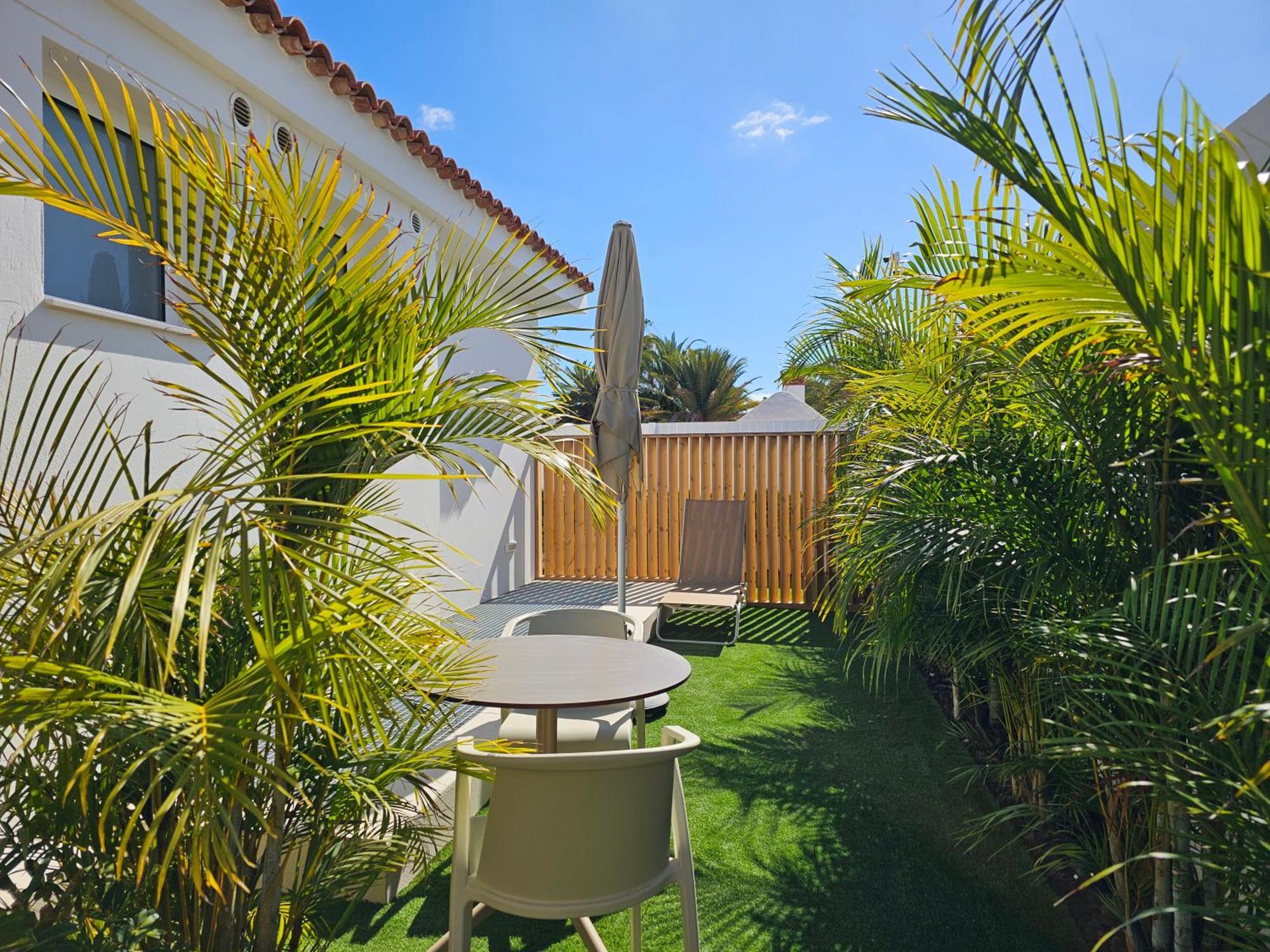 Mar Bianco - Gay Men Only Aparthotel Maspalomas  Exterior photo